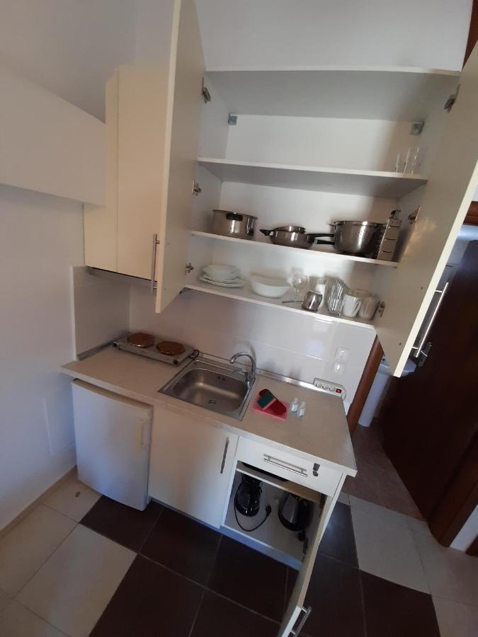 El Sol Apartamento Néa Péramos Exterior foto