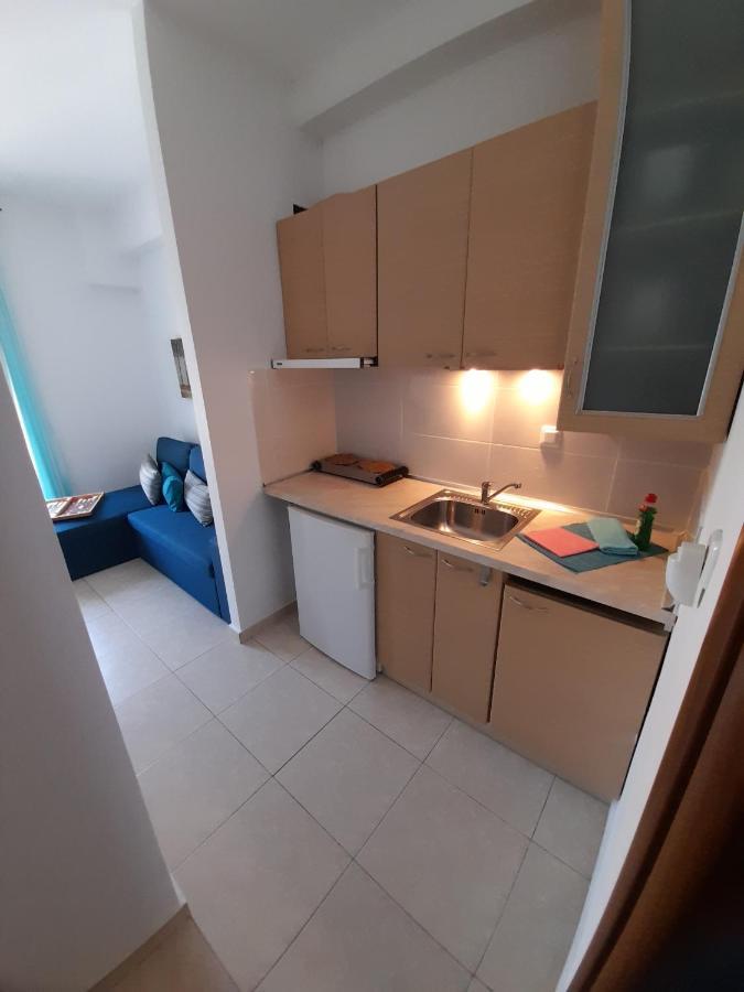 El Sol Apartamento Néa Péramos Exterior foto