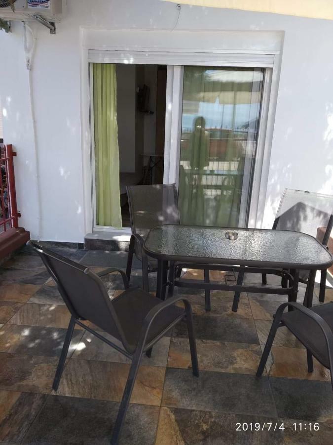 El Sol Apartamento Néa Péramos Exterior foto