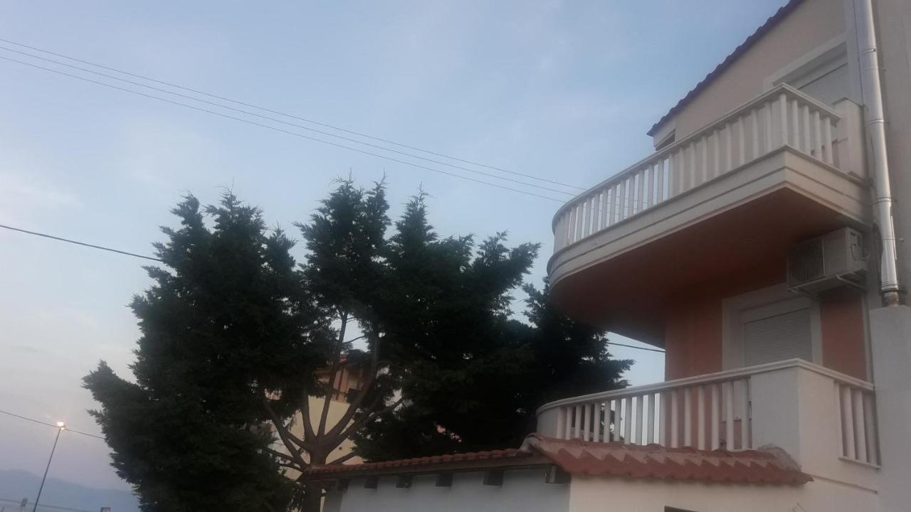 El Sol Apartamento Néa Péramos Exterior foto
